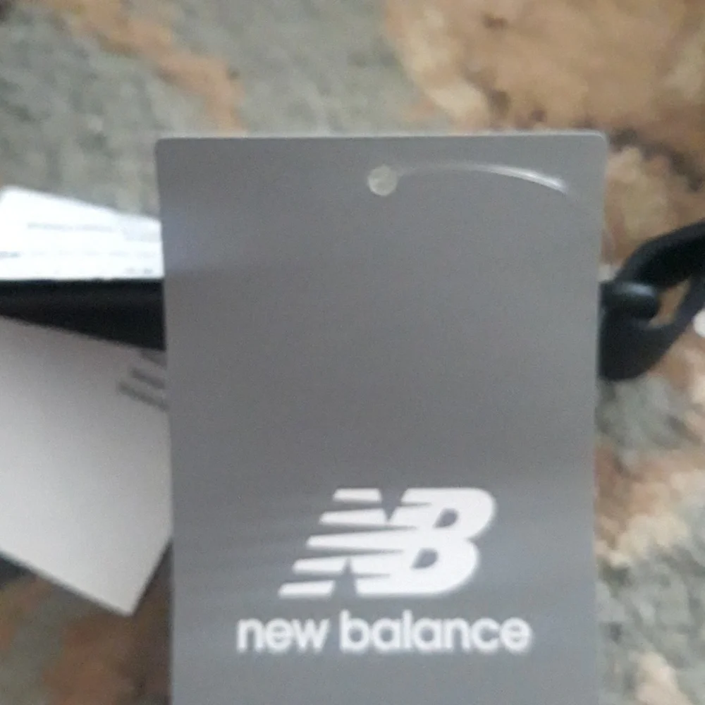 New Balance performance ladies visor